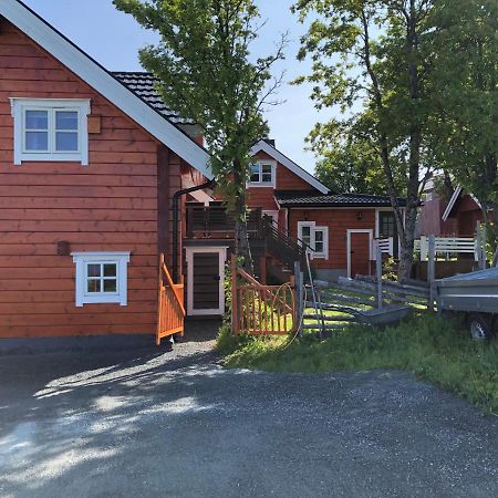 Aaroybukt Guesthouse Aroybukta エクステリア 写真