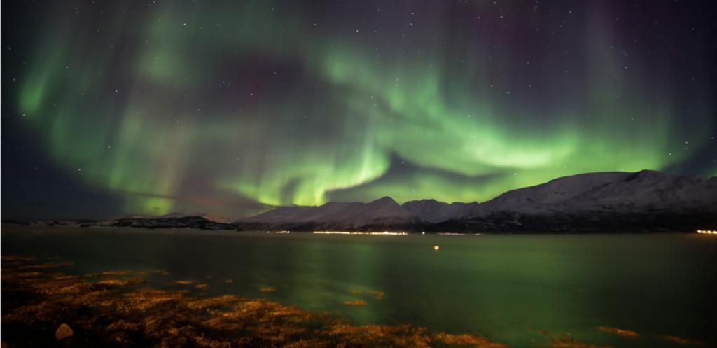 Aaroybukt Guesthouse Aroybukta エクステリア 写真